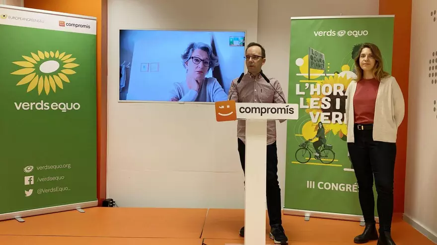 La Teoría de la Estupidez y la ampliación del Puerto de València